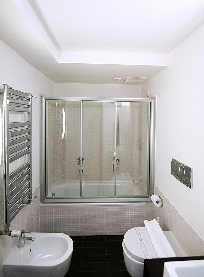 BB Hotels Aparthotel Desuite Milano Eksteriør billede