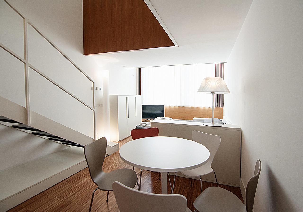 BB Hotels Aparthotel Desuite Milano Eksteriør billede