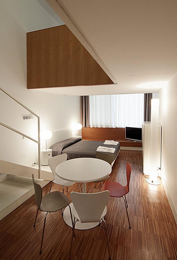 BB Hotels Aparthotel Desuite Milano Eksteriør billede